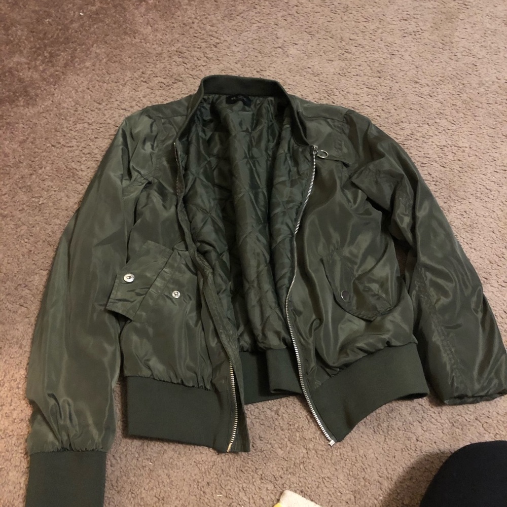 Jacket bomber